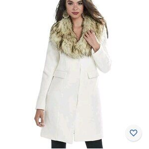 K. Jordan NWOT Plus Size Winter White Faux Fur Collar Coat Size 4X